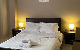 Cloud8 Apt With Castle View, 7Km From The Beach