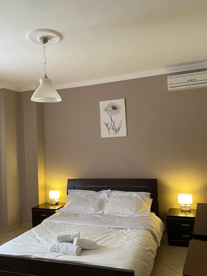 Cloud8 Apt With Castle View, 7Km From The Beach Lezhë Esterno foto