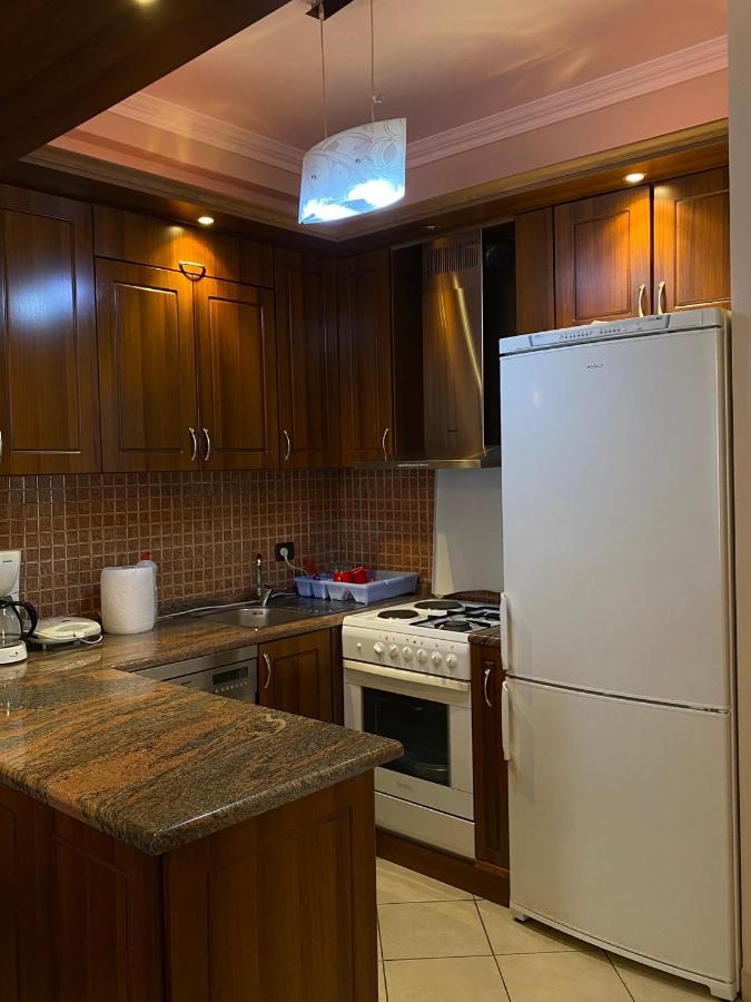 Cloud8 Apt With Castle View, 7Km From The Beach Lezhë Esterno foto